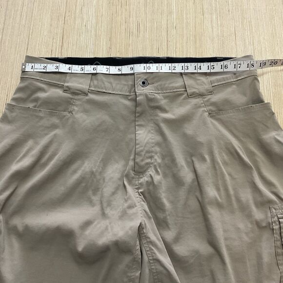 Eddie Bauer Mens size 38 Beige Cargo Shorts Chino Hiking Camp Stretch Outdoors - Picture 8 of 8